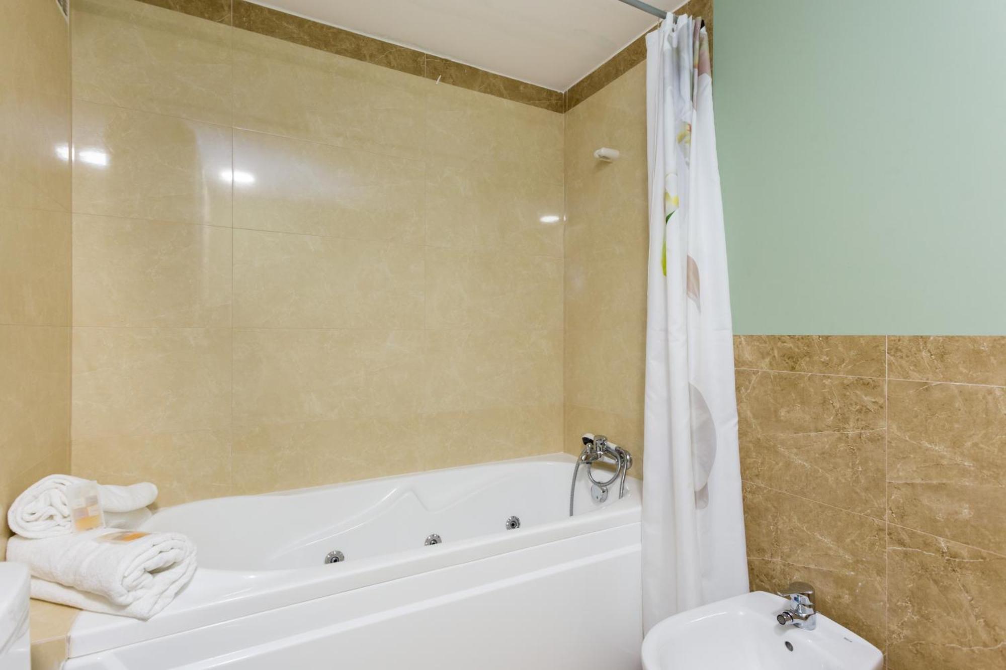Love Sun Beach Apartment Portimao Exterior photo