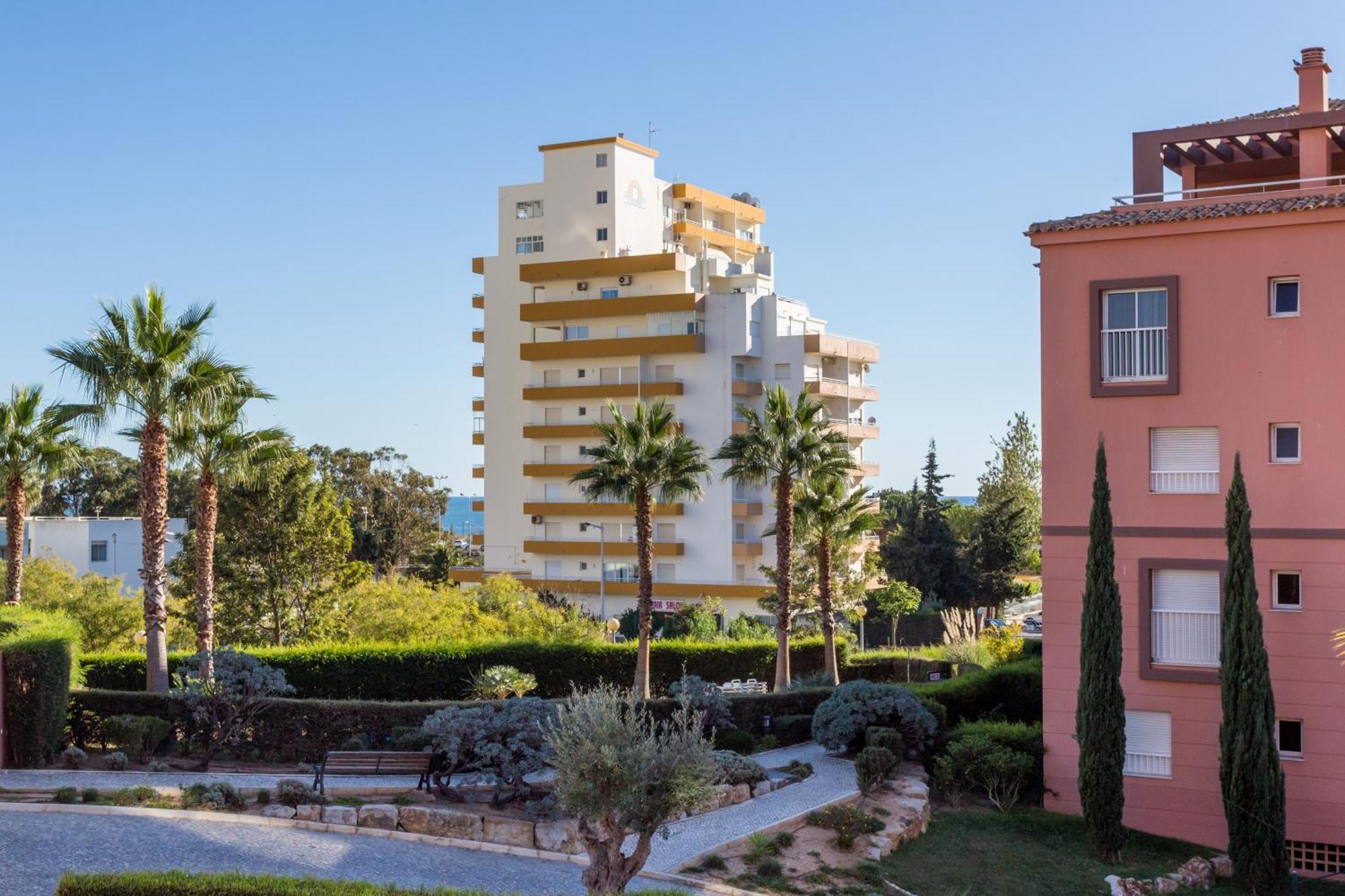 Love Sun Beach Apartment Portimao Exterior photo